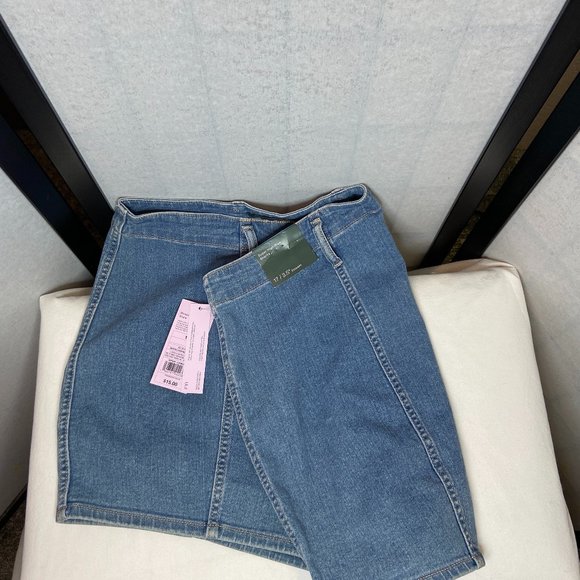 Wild Fable Super High Rise Seamed Shortie Denim Jean Shorts Medium Blue Wash NWT - Picture 7 of 11